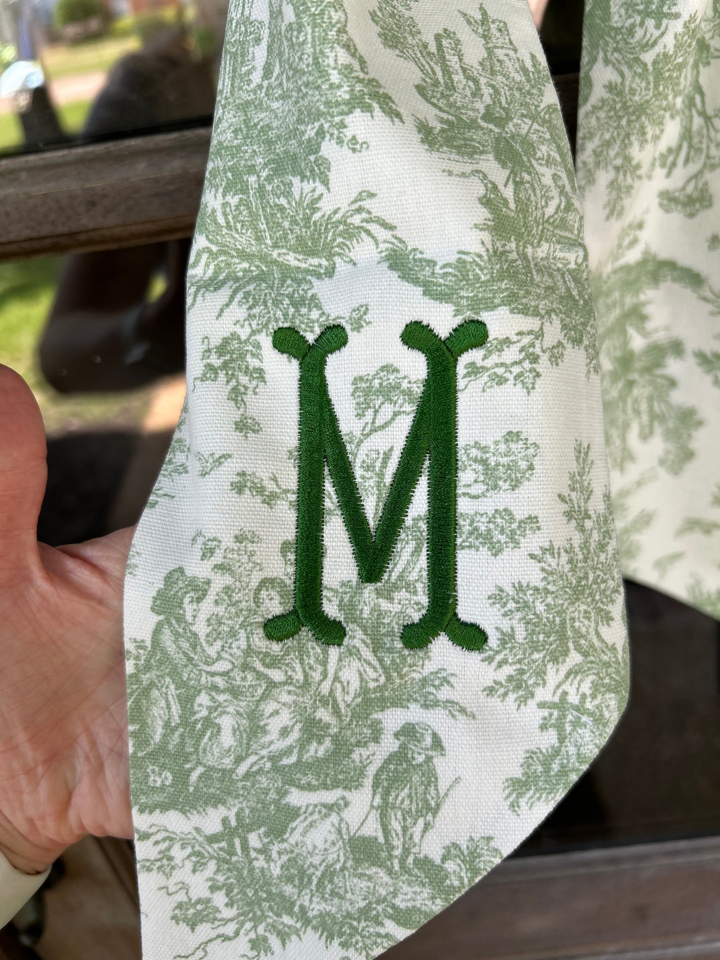 Green Toile Wreath Sash