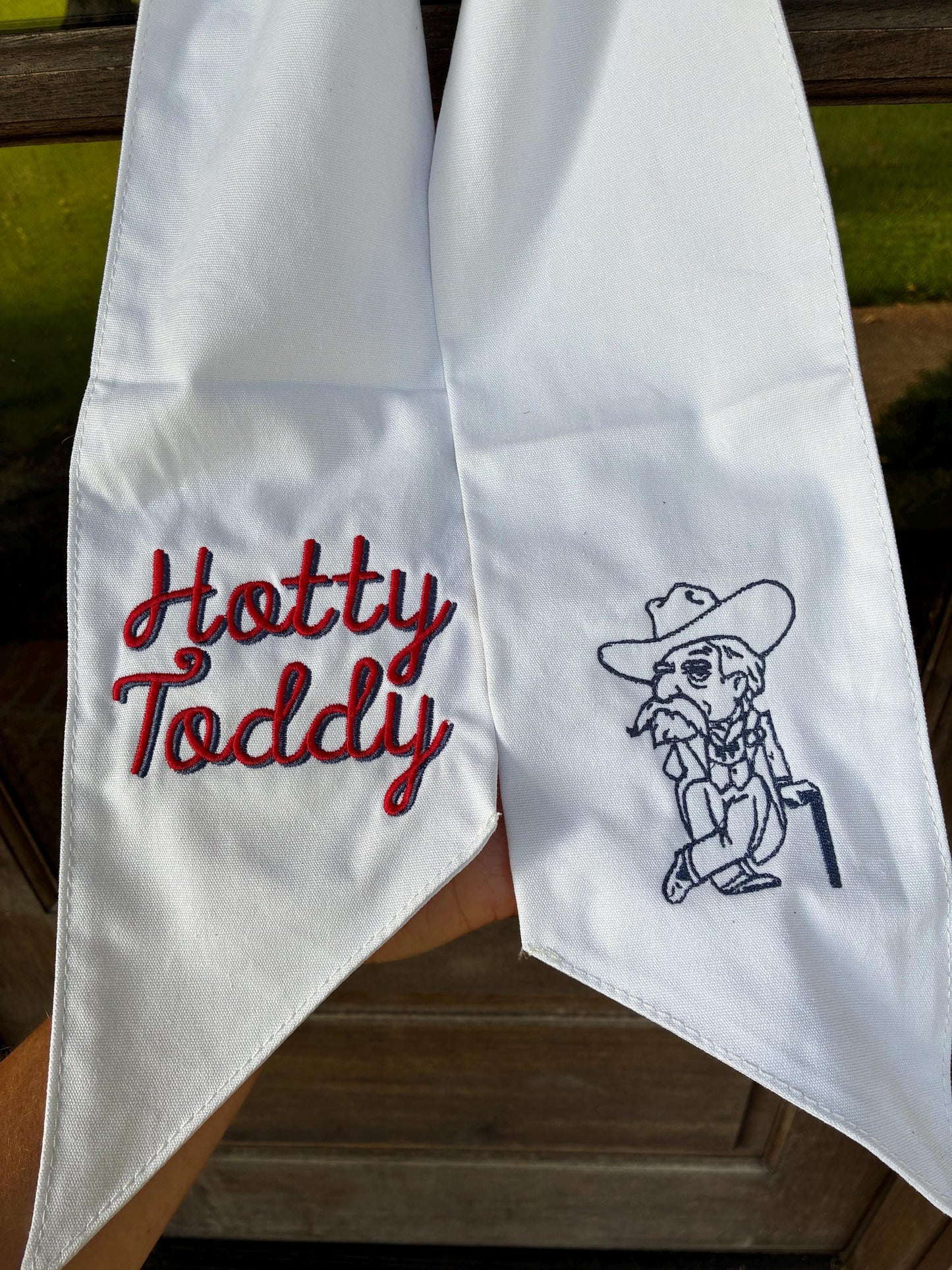 Wreath Sash Ole Miss Colonel Reb Outline